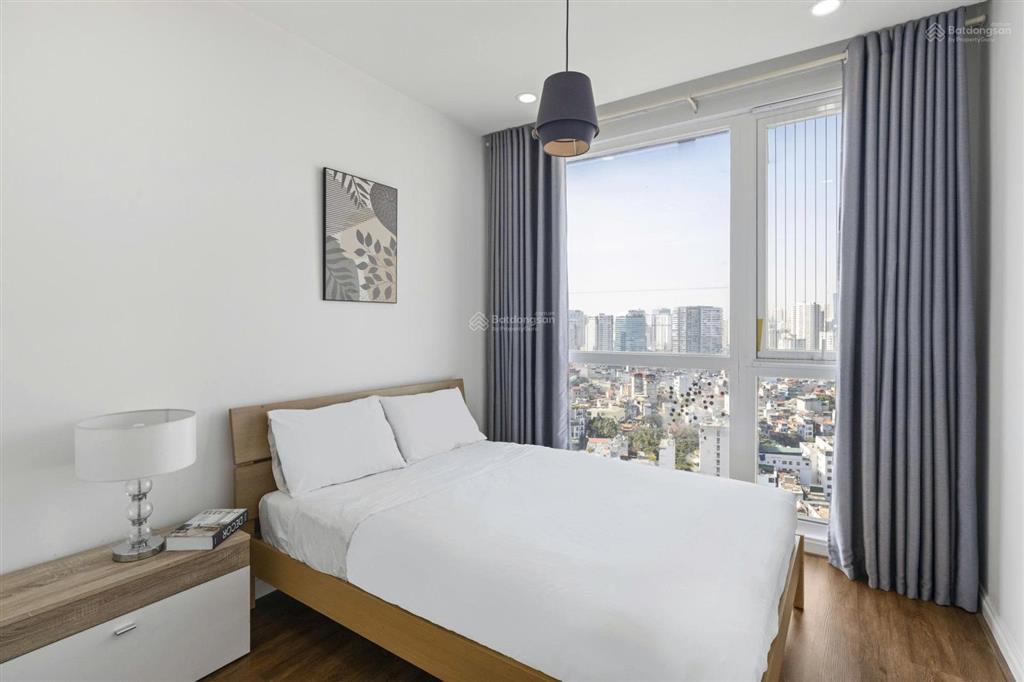 Chính chủ gửi thuê nhanh căn 2pn royal city, 109m2, 20 triệu,  0384 087 ***