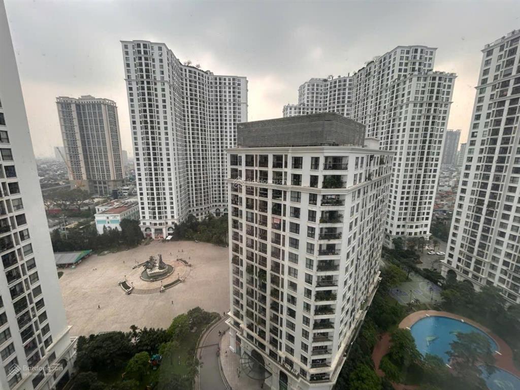 Chính chủ bán căn góc 3pn, 131m2, 22 tỷ, sẵn slot oto,  0384 087 ***