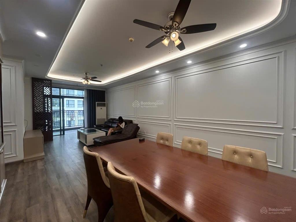 Chính chủ bán căn góc 3pn, 131m2, 22 tỷ, sẵn slot oto,  0384 087 ***