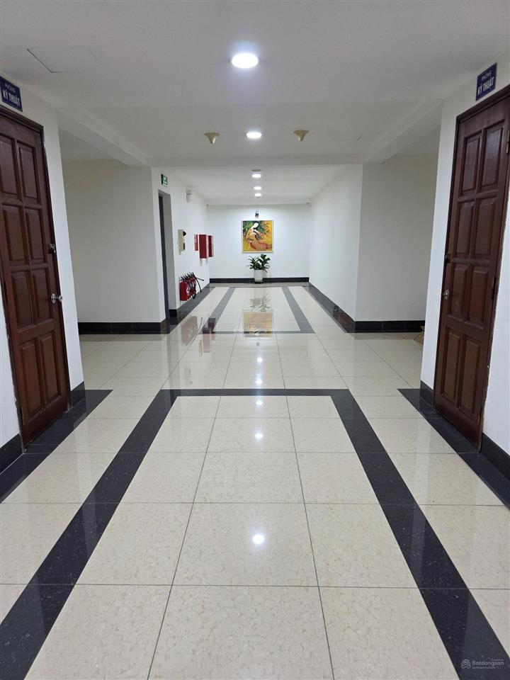 Chính chủ cần bán căn hộ 146 m² 3 phòng ngủ tòa 34t, kđt trung hòa nhân chính