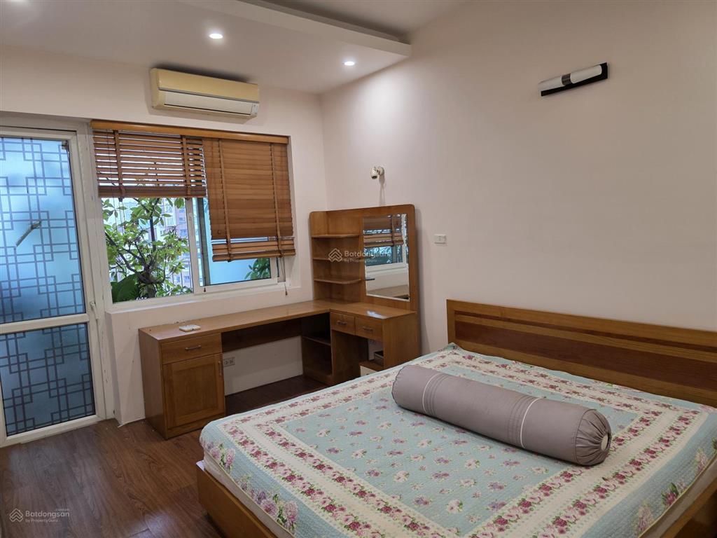 Chính chủ cần bán căn hộ 146 m² 3 phòng ngủ tòa 34t, kđt trung hòa nhân chính