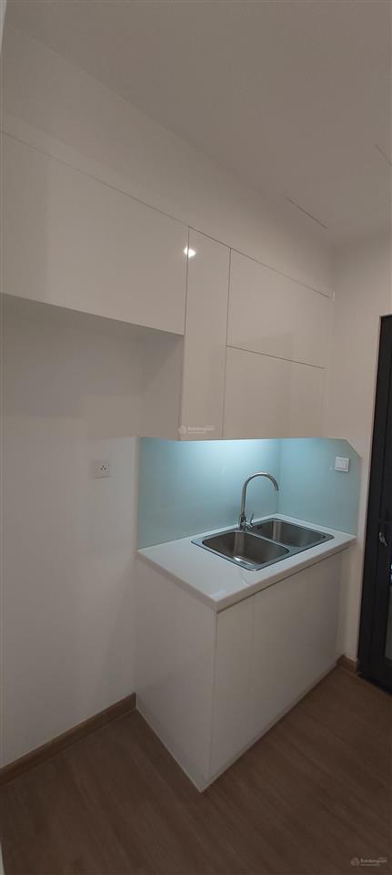 Chính chủ bán căn hộ 1 ngủ 1 khách cao cấp tại chung cư vinhomes skylake phạm hùng