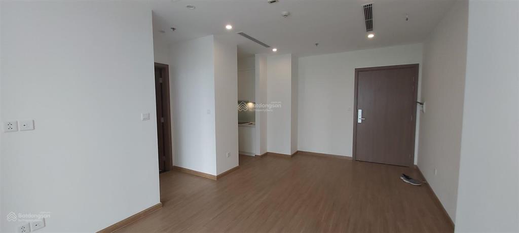 Chính chủ bán căn hộ 1 ngủ 1 khách cao cấp tại chung cư vinhomes skylake phạm hùng