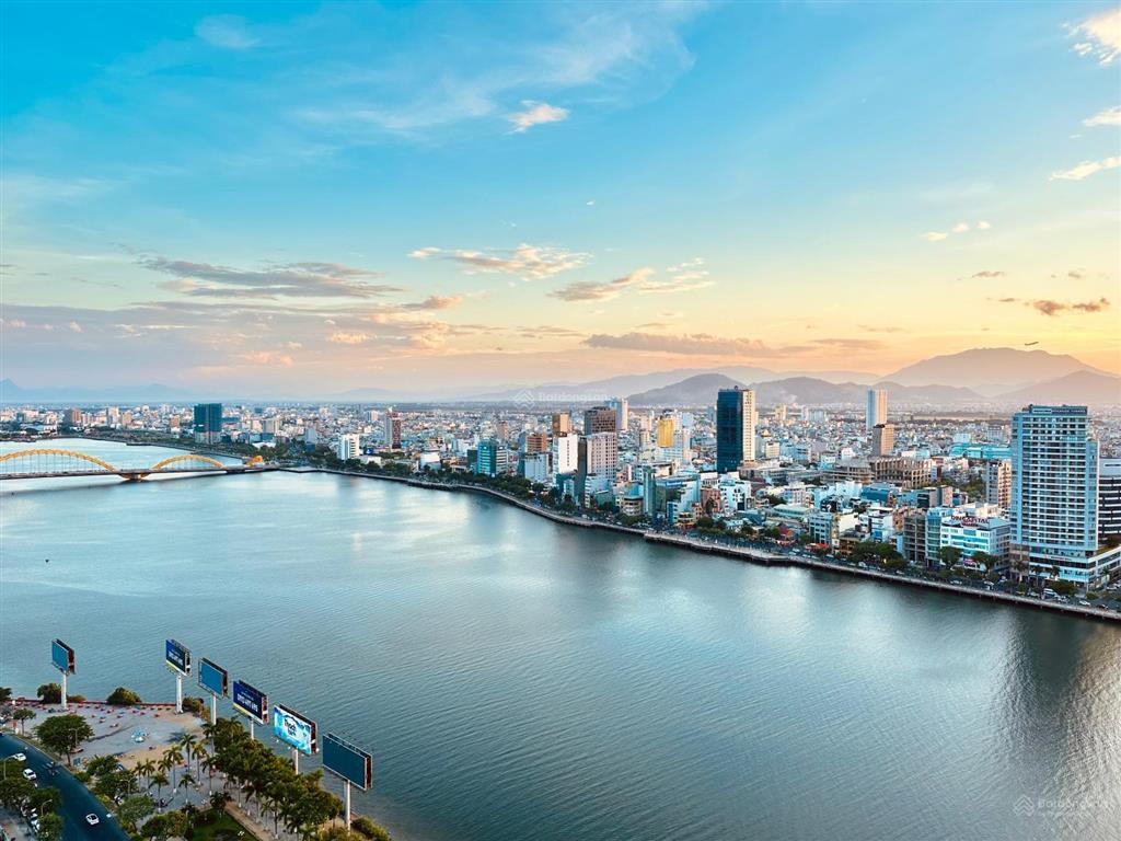 Bán gấp căn 2pn rẻ hơn thị trường 500tr trung tâm hải châu view sông hàn hiếm có trong tuần nay