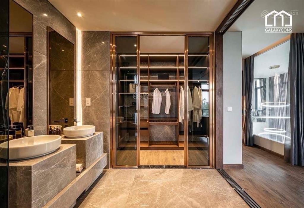 Kẹt tiền bán gấp căn nhà phố cao cấp luxury nine south estates 15 tỷ 140m2 5pn 5wc 0906 126 ***