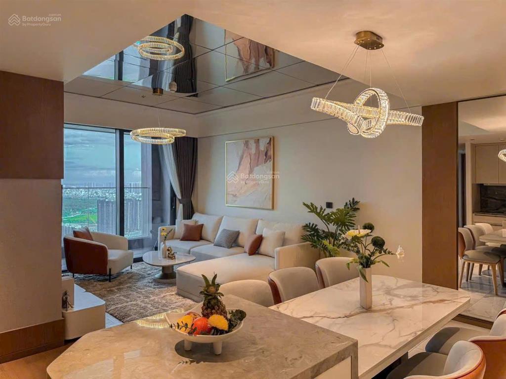 Chuyển công tác nên tôi cần bán nhanh căn hộ hạng sang the infiniti riviera point 82m2 7.7 tỷ