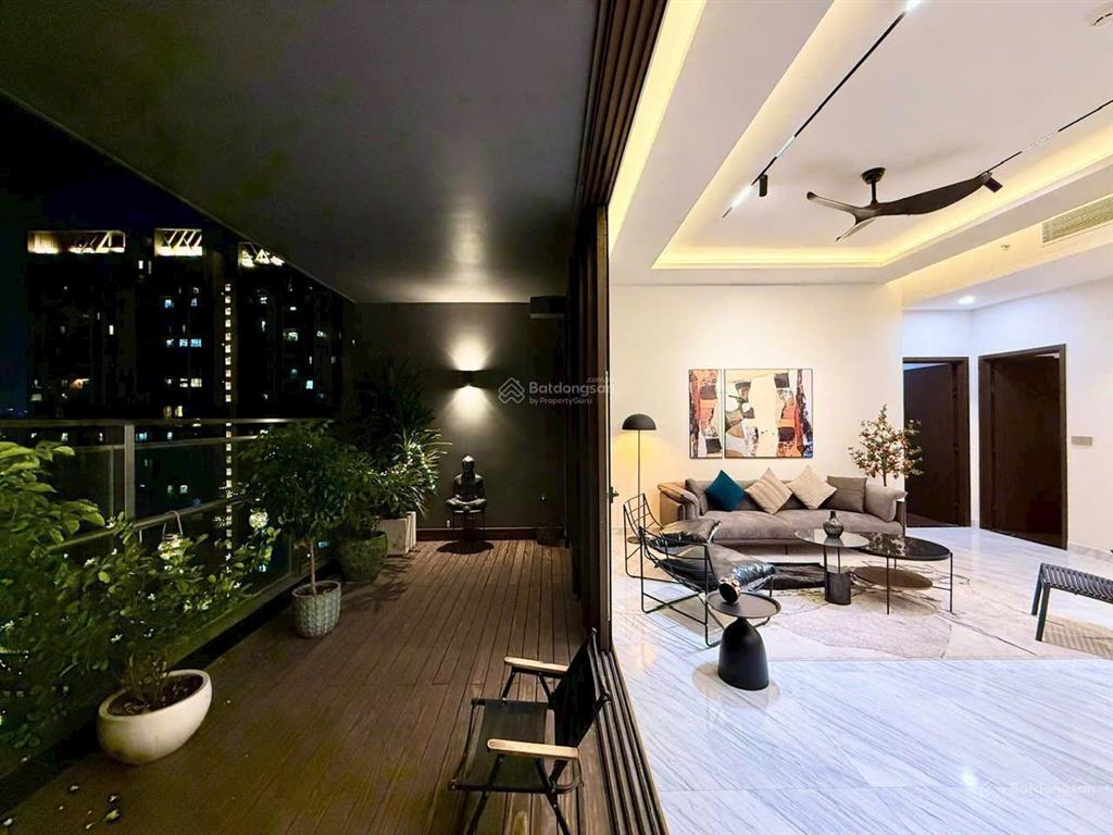 Tôi cần bán gấp căn hộ chính chủ the sculptura phú mỹ hưng 115m2 giá 20 tỷ  0906 126 ***