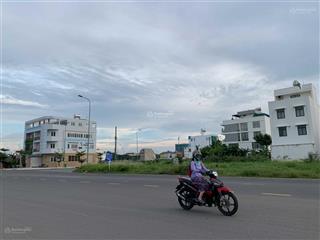 Định cư nước ngoài cần bán gấp lô đất chính chủ 1000m2 giá 5ty  0906 126 ***