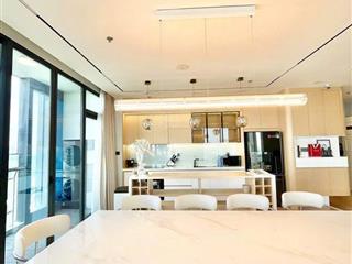 Cần bán nhanh căn góc 2pn2wc eaton park giá 9.9 tỷ  chính chủ 0906 126 ***