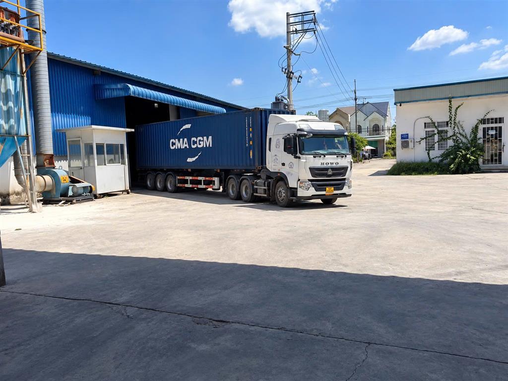 XN502 cho thuê nhà xưởng kiên cố thích hợp sản xuất ngày đêm xa khu dân cư, trống xưởng