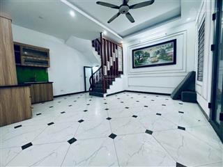 Nhà đẹp phúc lợi long biên gần vinhomes riverside ngõ nông rộng gần ô tô 35m2 5 tầng 6.25 tỷ