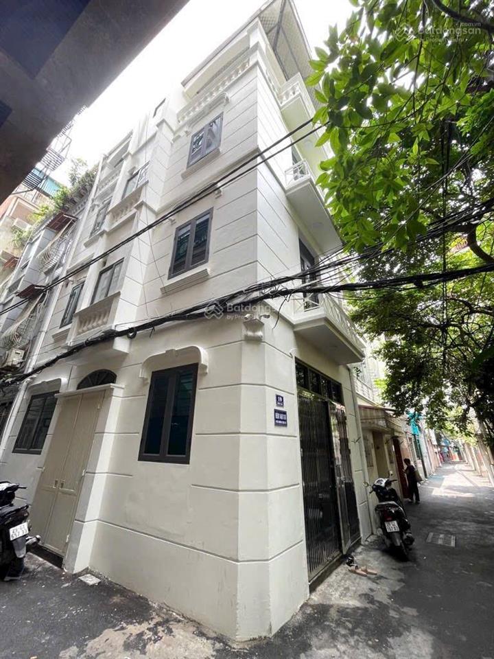 Phố vương thừa vũ lô góc phân lô ô tô vào nhà 4 tầng dân xây vuông đẹp 40m2 13.85 tỷ