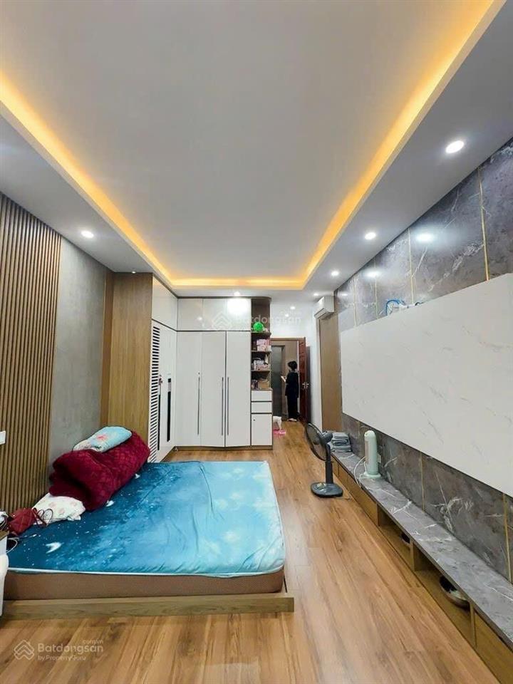 Nhà đẹp 6 tầng thang máy sân gofl long biên vỉa hè phân lô ô tô tránh kinh doanh đỉnh 45m2