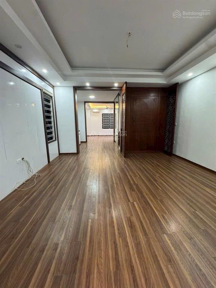 Bán nhà phố thái hà  lô góc ô tô tránh  vỉa hè sát phố 5 tầng mới đẹp  dt 55m2  nhỉnh 29 tỷ