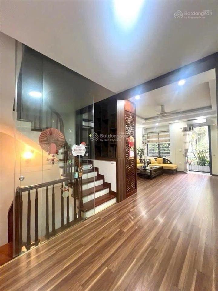 Bán nhà phố thái hà  lô góc ô tô tránh  vỉa hè sát phố 5 tầng mới đẹp  dt 55m2  nhỉnh 29 tỷ