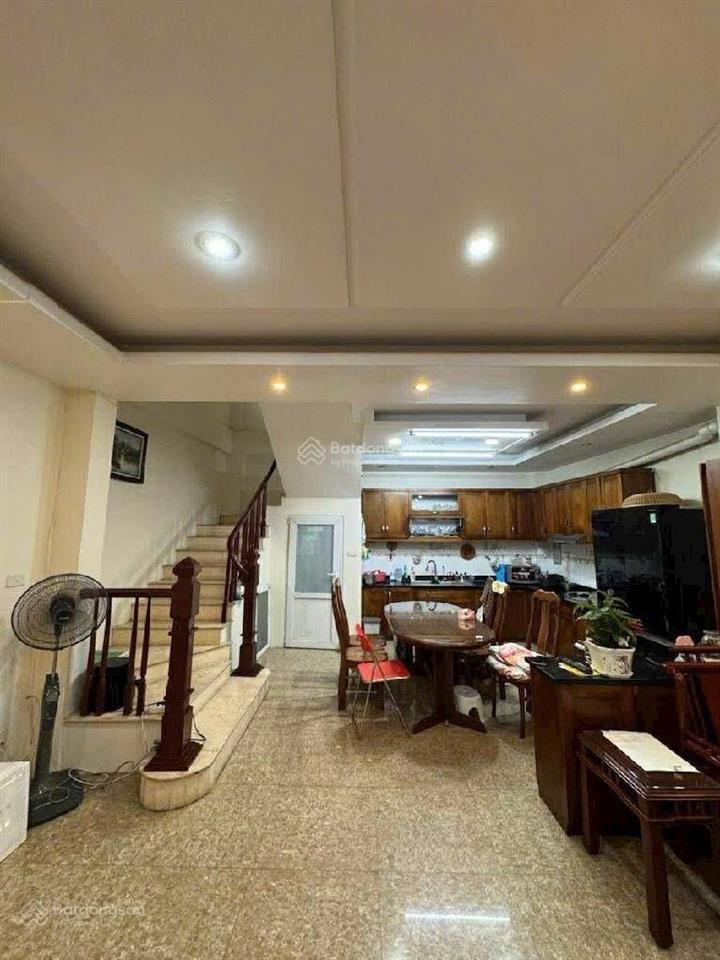 Nhà phố phương mai khu vip đống đa lô góc ô tô đỗ cửa cách phố 15m 5t dân xây 50m2 16.6 tỷ