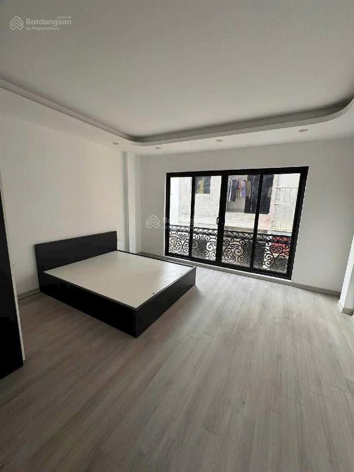 Phố định côngthông lê trọng tấn ngõ kinh doanh vf3 vào nhà 6t thang máy ở ngay 40m2 11.8 tỷ
