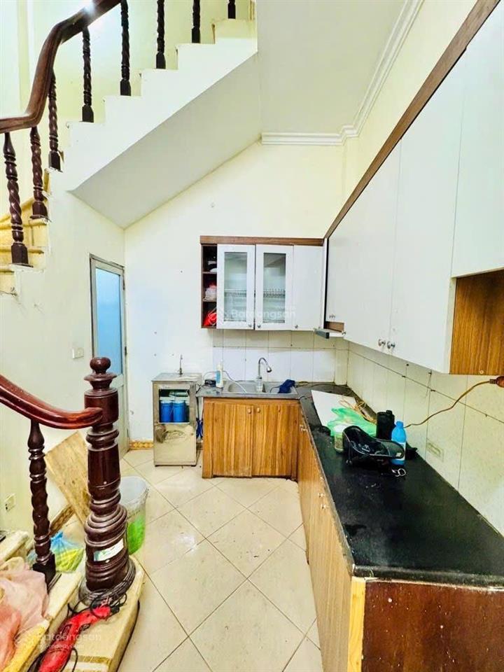 Bán nhà phố tân mai ô tô tải đổ cửa 4 tầng dân xây ở ngay kinh doanh đỉnh 26m2 7.75 tỷ