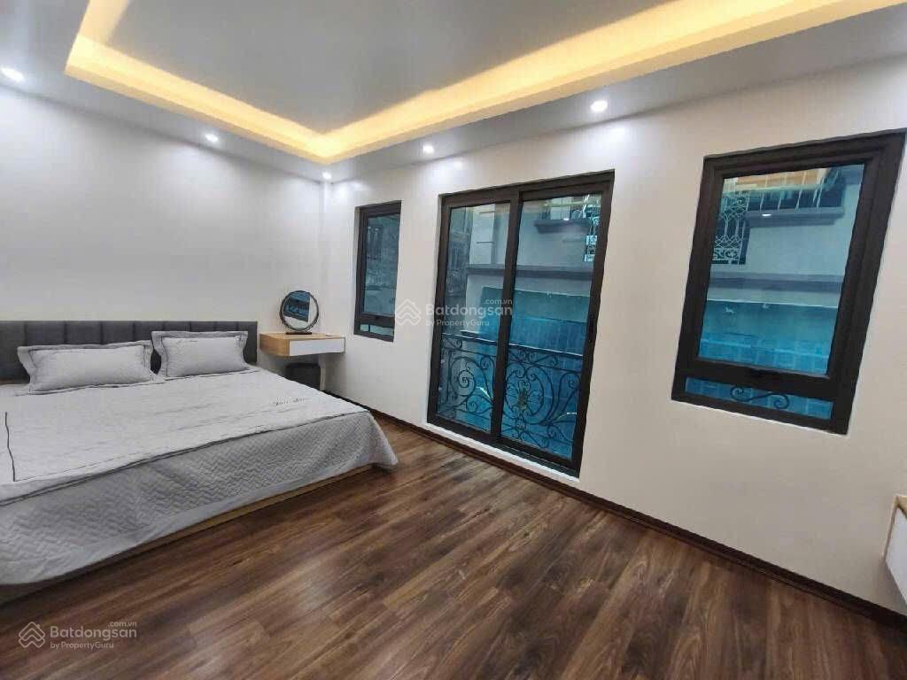Nhà đẹp quận hai bà ngã tư chợ mơ 5 tầng thang máy ở ngay sát phố 35m2 nhỉnh 9 tỷ