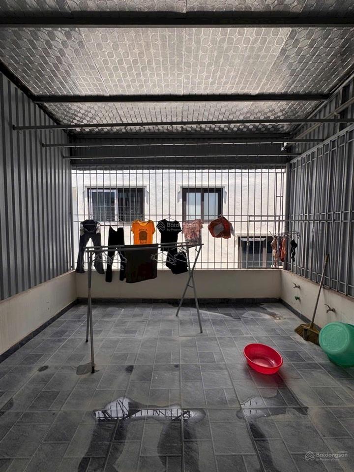 Bán nhà phố đại la, quận hai bà, 5 tầng dân xây ở ngay, 3 ngủ, ngõ rộng thoáng, 30m2, 6.95 tỷ