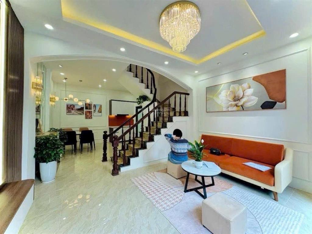 Nhà đẹp phố trương định 4 tầng dân xây 4 ngủ đủ công năng 2 thoáng 35m2 7 tỷ