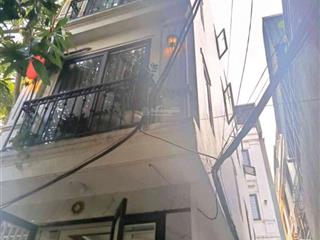 Phúc lợi long biên  nhà 4 tầng dân xây ở ngay  ngõ ba gác  gần phố  36m2  6.4 tỷ