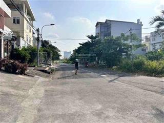 Siêu phẩm mặt tiền 16m kdc phong phú 5