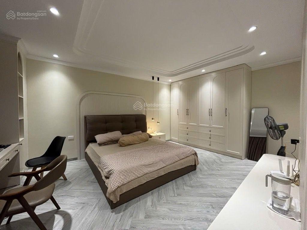 21,6 tỷ  triệu việt vương  6 tầng thang máy  50m2  gần phố, full nội thất hiện đại, ngõ thoáng