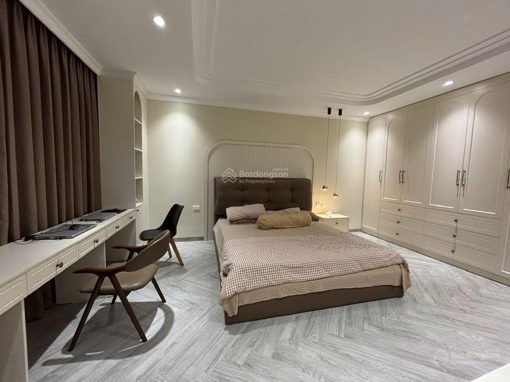 21,6 tỷ  triệu việt vương  6 tầng thang máy  50m2  gần phố, full nội thất hiện đại, ngõ thoáng