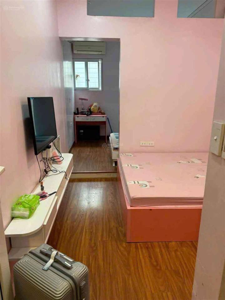 7,6 tỷ  thái thịnh  40m2  3 ngủ  gần nút tây sơn, ngã tư sở