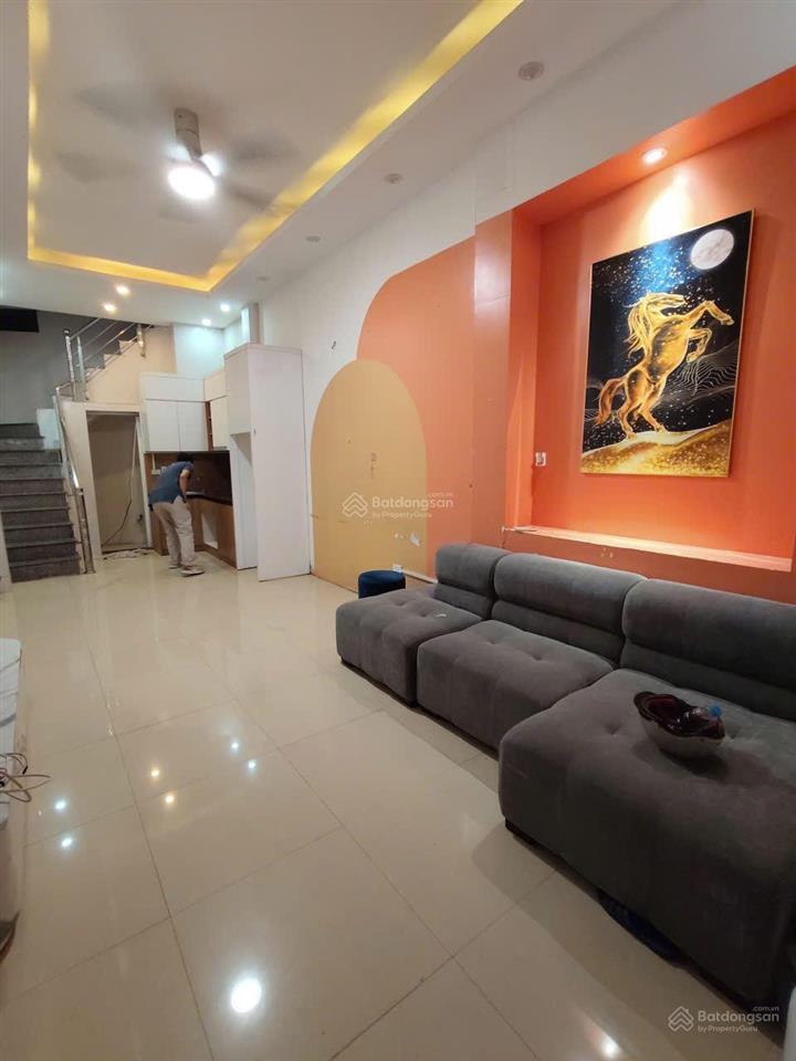 7,6 tỷ  thái thịnh  40m2  3 ngủ  gần nút tây sơn, ngã tư sở