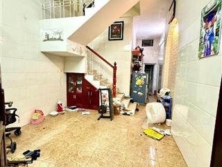 8,5 tỷ, chùa bộc 30m x 5 tầng, 4 ngủ, 2 thoáng, gần học viện ngân hàng, ở hoặc thuê, dòng tiền tốt