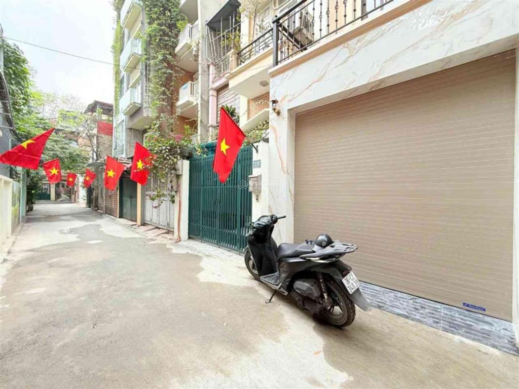 24,2 tỷ  hiếm khu văn miếu  84m  6 tầng thang máy  gara ô tô. ở hoặc kinh doanh văn phòng