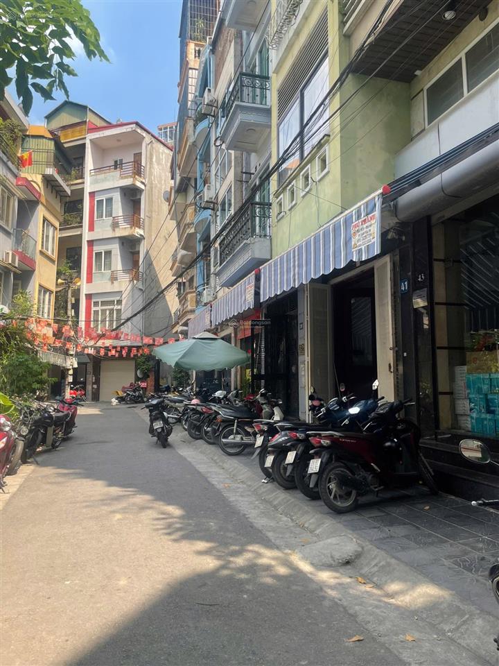 15,5 tỷ  phân lô trần khát chân  50m  4 tầng ô tô tránh  vỉa hè kinh doanh