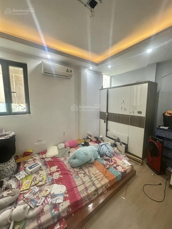 4,6 tỷ  ngõ khâm thiên  22m2  3pn  2 thoáng  gần phố  khung cột chắc chắn