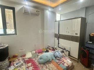 4,6 tỷ  ngõ khâm thiên  22m2  3pn  2 thoáng  gần phố  khung cột chắc chắn