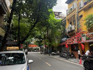 Hơn 11 tỷ  phố hiếm trần xuân soạn 5 tầng x 33m  xây mới3 ngủ full nội thất, tài sản nội đô