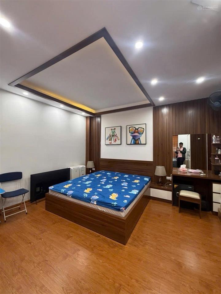 Hơn 11 tỷ  phố hiếm trần xuân soạn 5 tầng x 33m  xây mới3 ngủ full nội thất, tài sản nội đô