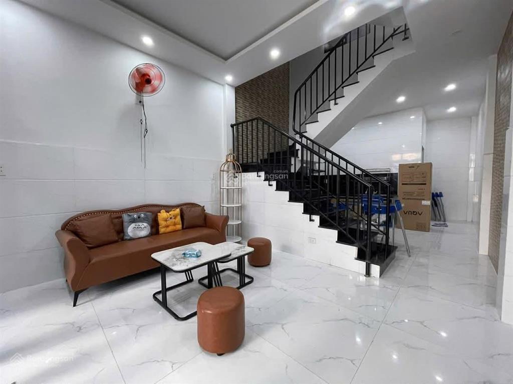 Nhà mới 3 tầng lâm hoành sát võ văn kiệt, 5p ra biển mỹ khê, giá giảm 200tr còn 6,8 tỷ bán nhanh