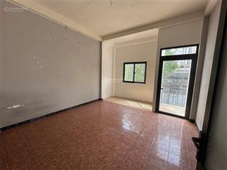 Bán nhà mặt tiền kinh doanh quận 4 nguyễn khoái 3tầng 4x16  dòng tièn 50t  không qh 14.99tỷ