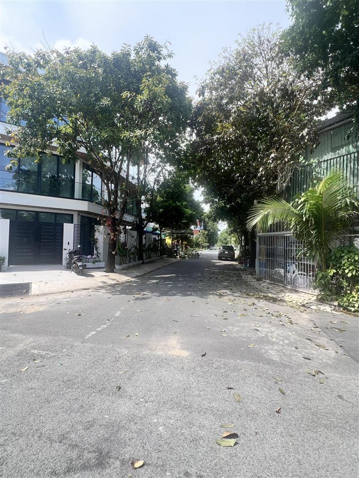 Bán nhà mặt tiền đường số quận 7, 90m2, ngang 5m, 3 tầng sát chung cư đức khải, hơn 10 tỷ