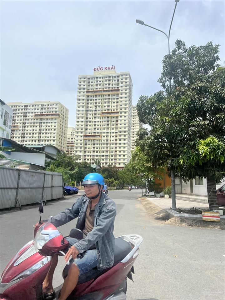 Bán nhà mặt tiền đường số quận 7, 90m2, ngang 5m, 3 tầng sát chung cư đức khải, hơn 10 tỷ