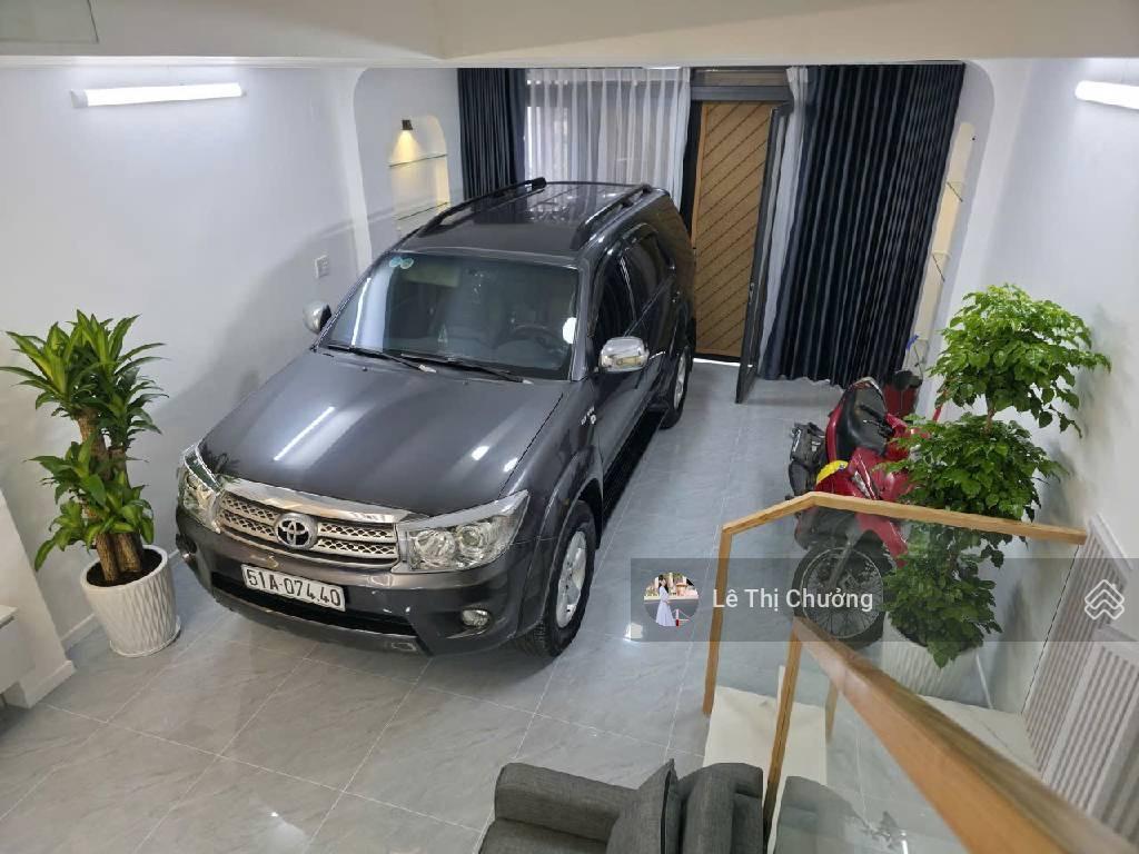 Bán nhà mới 3tầng hẻm xe hơi quay đầu sát đ tân phú quận 7 cạnh phú mỹ hưng ngang 4.2  8tỷ tl