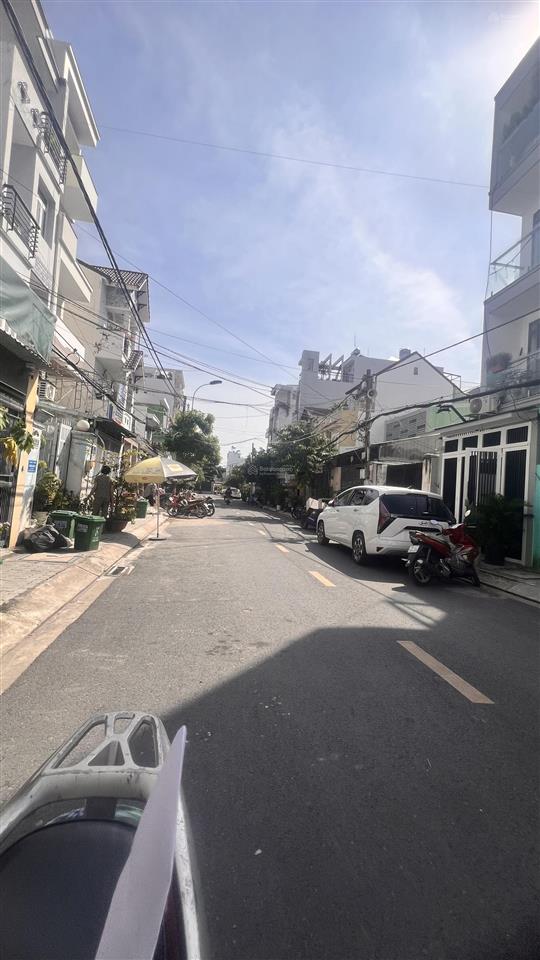 Bán nhà mặt tiền đường số 10m  2 tầng  ngang 5m dài 15m  ngay chợ tân mỹ quận 7  chỉ 9.7 tỷ tl