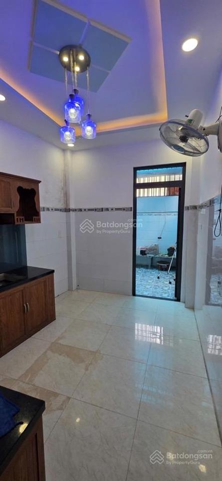 Bán nhà mặt tiền đường số 10m  2 tầng  ngang 5m dài 15m  ngay chợ tân mỹ quận 7  chỉ 9.7 tỷ tl