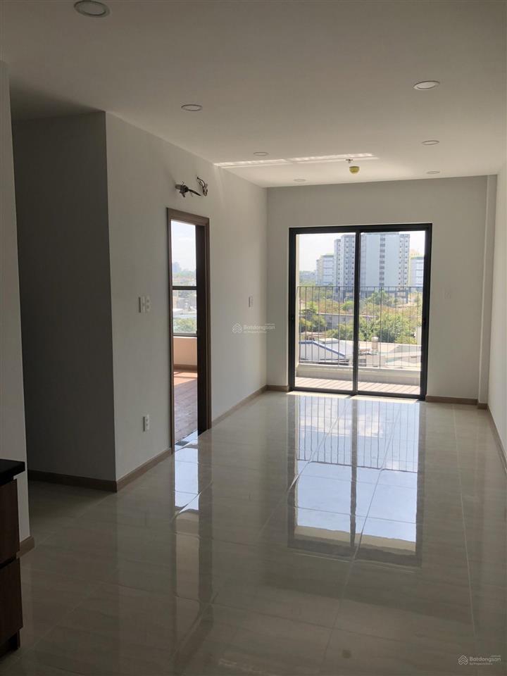 Giá tốt bcons green view 2pn 51m2 giá 2,05 tỷ bao ra sổ, đủ tiện ích trong và ngoài khu, giá thật