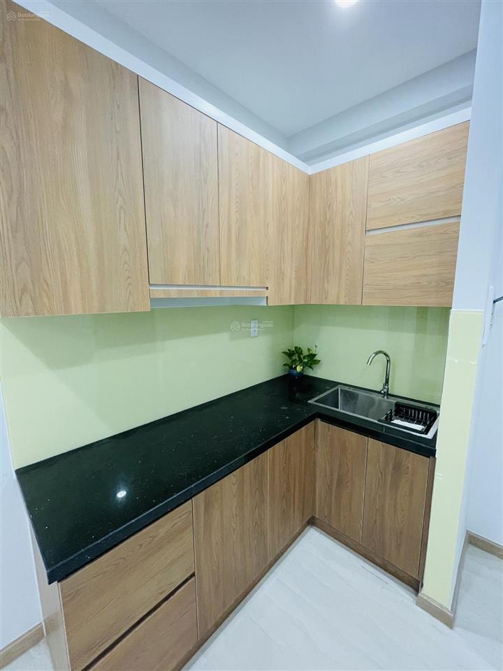 Căn giá tốt bcons green view 2pn 52m2 chỉ 2,05 tỷ, sổ sẵn , gần làng đại học, sẵn hđ thuê 6tr5