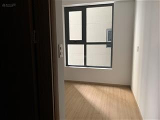 Ngộp lãi ngân hàng căn bcons green view 2pn 52m2 giá chỉ 2,05 tỷ, sổ sẵn , cách làng đại học chỉ 7p