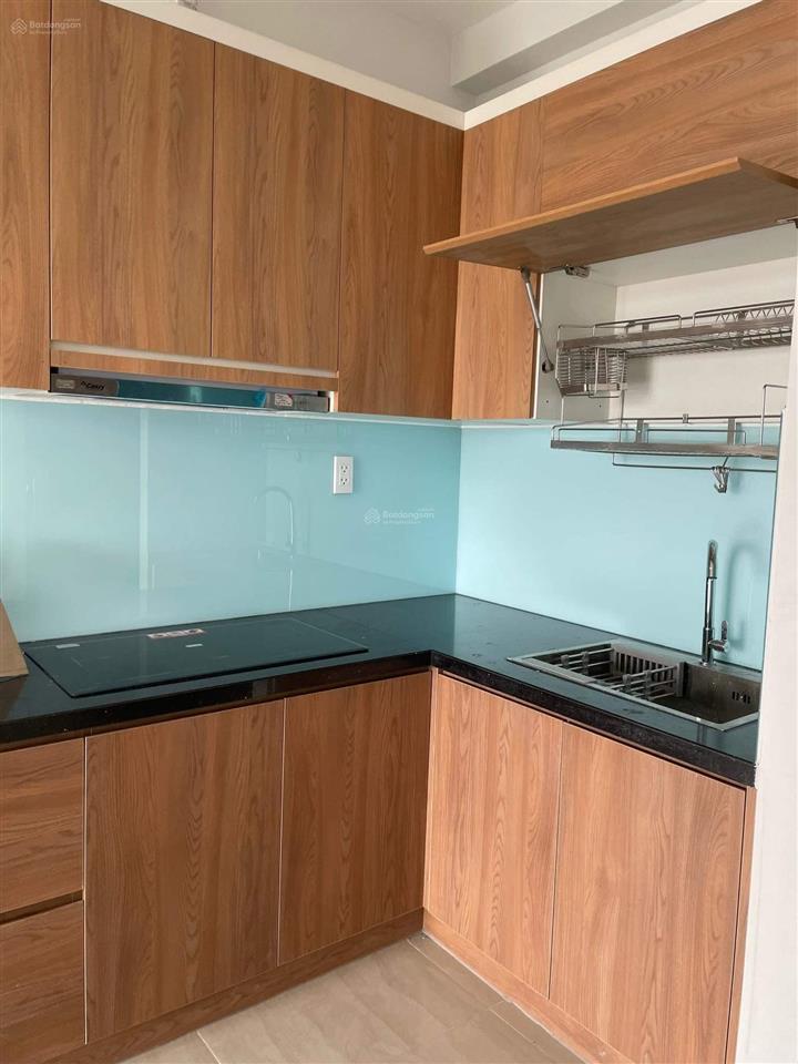 Ngộp lãi ngân hàng căn bcons green view 2pn 52m2 giá chỉ 2,05 tỷ, sổ sẵn , cách làng đại học chỉ 7p