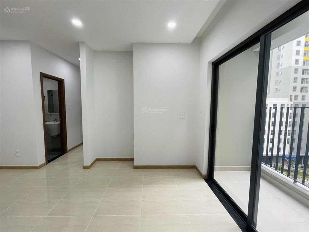 Chủ bán gấp về quê bcons garden 2pn1wc 43m2 giá chỉ 1,74 tỷ bao ra sổ, có sẵn hd thuê, giá thật